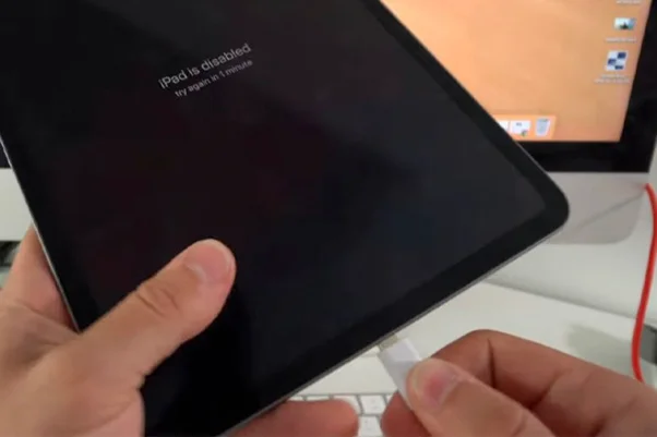 Cách mở khóa iPad mà không cần mật khẩu hoặc iTunes (Finder)